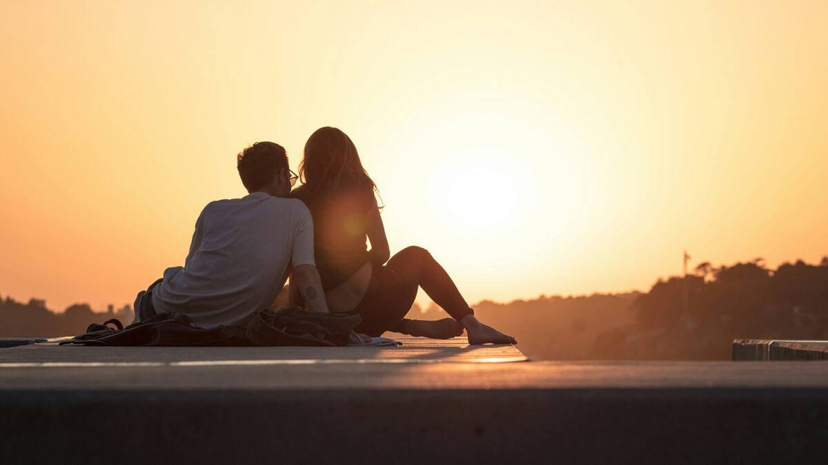 Pareja feliz. Foto: Unsplash.