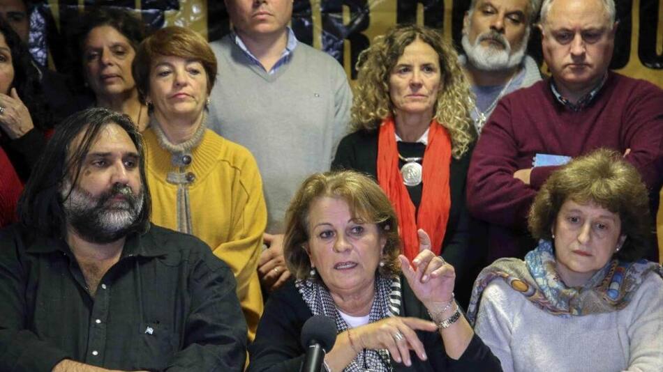 Baradel y Petrocini pedirán que se mantenga la cláusula gatillo, Foto: NA