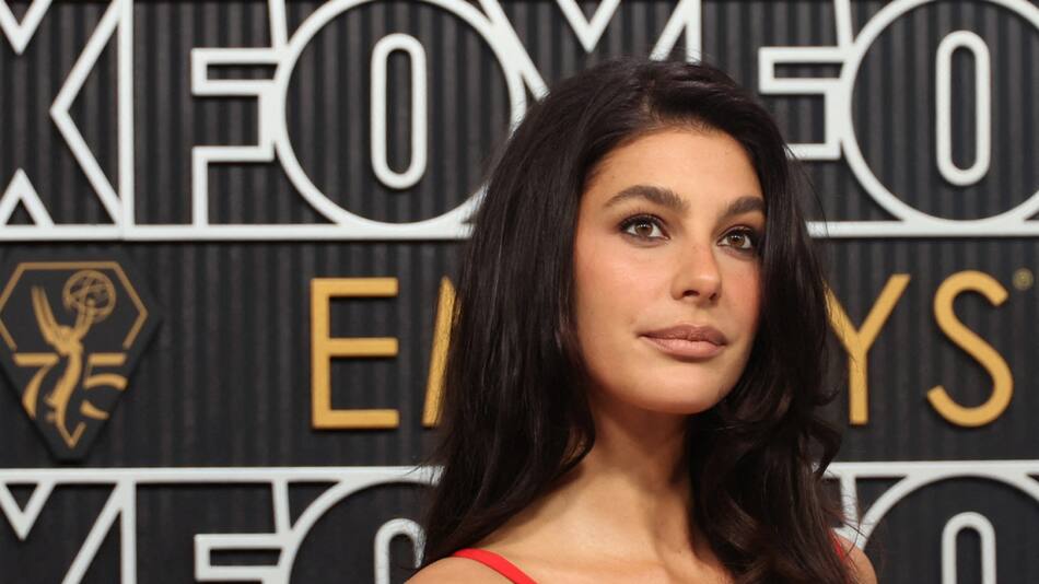 Camila Morrone en Premios Primetime Emmy. Foto: Reuters.