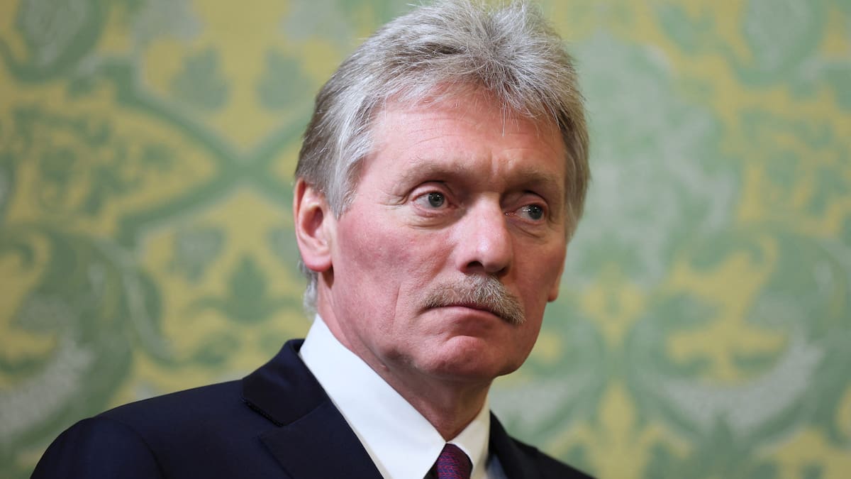 l portavoz del Kremlin, Dmitry Peskov, asiste a una reunión entre el presidente ruso Vladimir Putin y el presidente iraní Ebrahim Raisi en Moscú. Reuters
