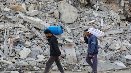 Palestinos desplazados de la Franja de Gaza. Foto: Reuters/Dawoud Abu Alkas.