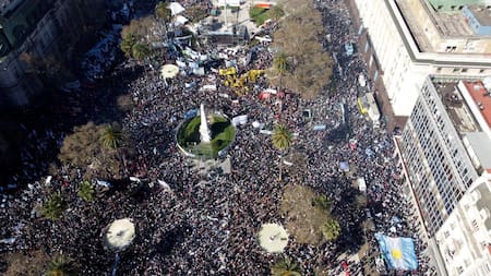 Marcha en apoyo a Cristina Kirchner. Foto: Télam