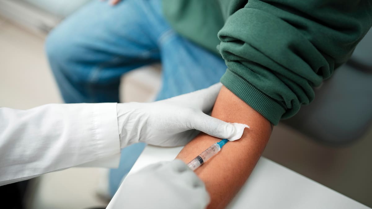 Una nueva terapia celular logró la remisión de tres enfermedades autoinmunes en una paciente