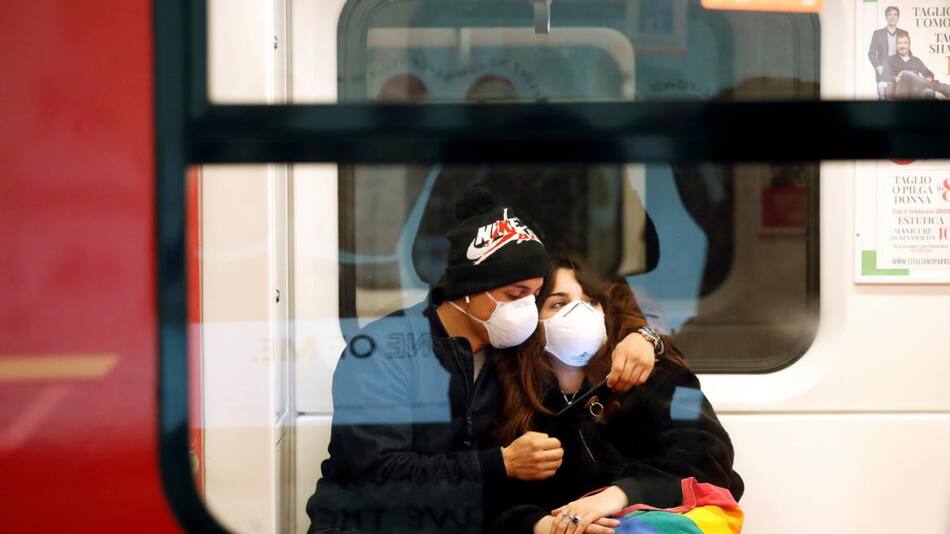 Coronavirus, REUTERS