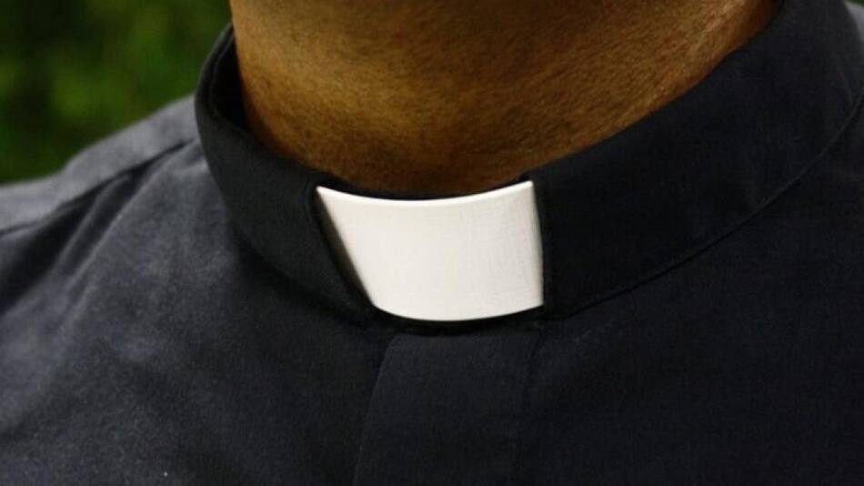 Sacerdote