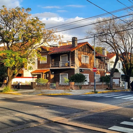 Villa Devoto, el "Jardín de la Ciudad". Foto: Instagram @devoto.ph