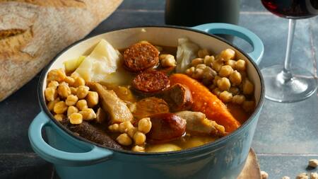 Cómo se realiza el guiso "Cassoulet".
