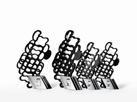 "Vrooom" (por el sonido de los motores), el trofeo que se entregará en el GP de Italia. Foto: NA.