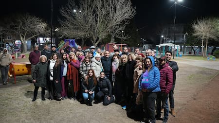 Andrés Watson supervisó recambio de luminarias en Florencio Varela.