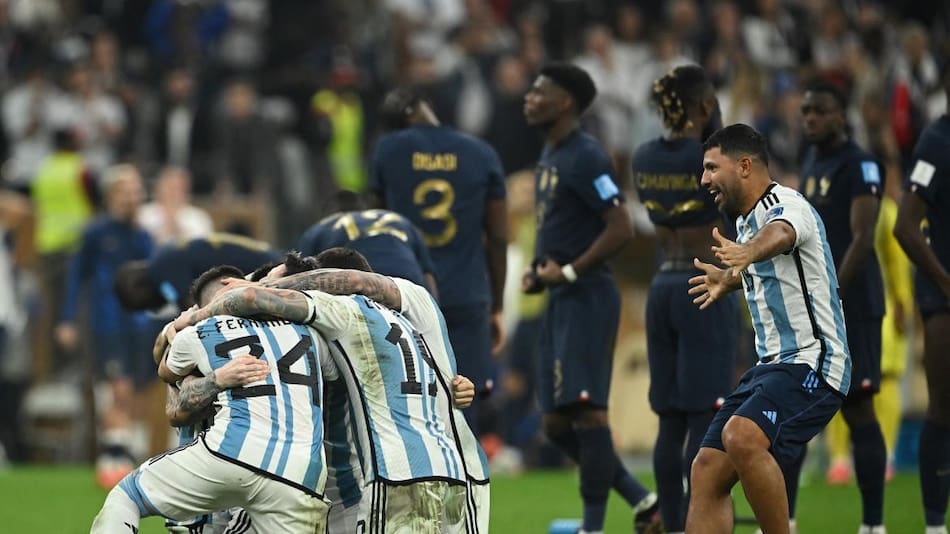Mundial Qatar 2022, Argentina vs. Francia, festejo con el Kun, Reuters