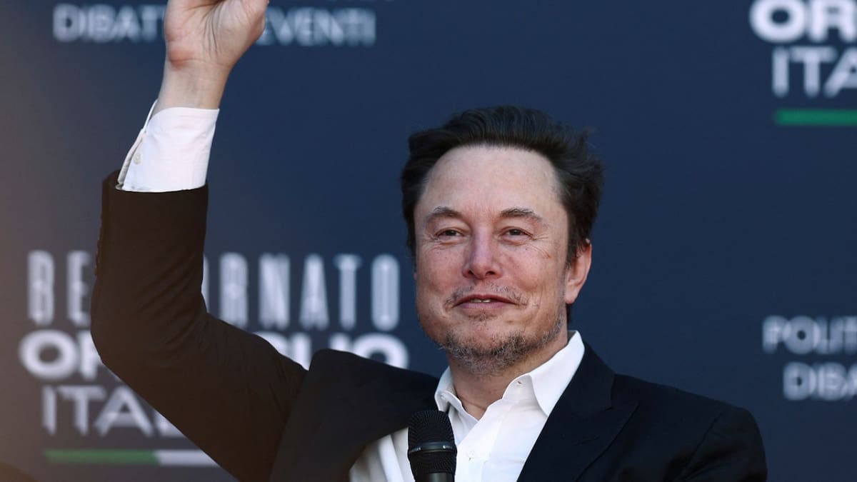 Tesla Optimus, el robot que está desarrollando la empresa de Elon Musk. Foto: X @elonmusk