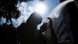 Temperaturas altas e inusuales en noviembre: cómo cuidarse de los golpes de calor y un clima cada vez más extremo