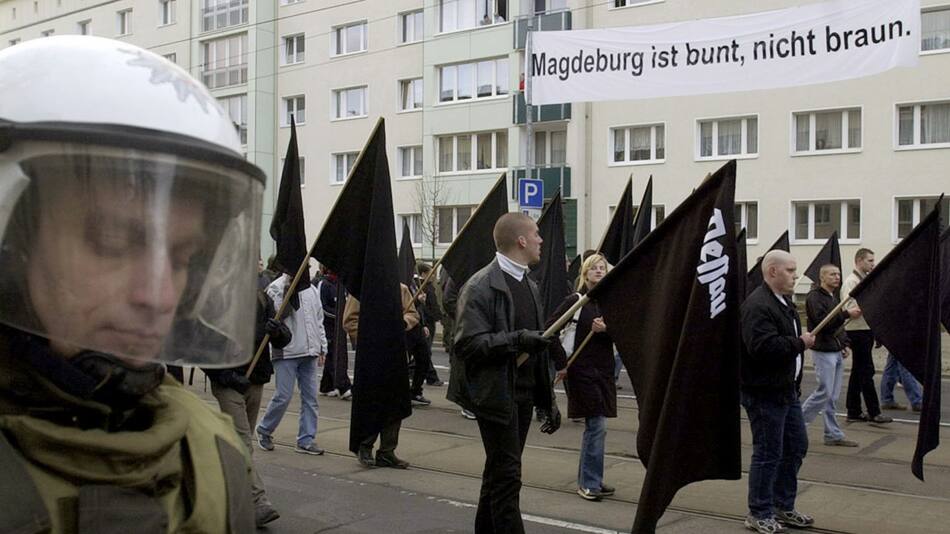 Manifestantes de ultra derecha neonazi en Alemania. Foto: NA.