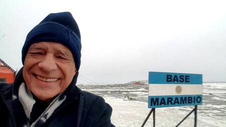 Doctor Alberto Cormillot en la Antártida