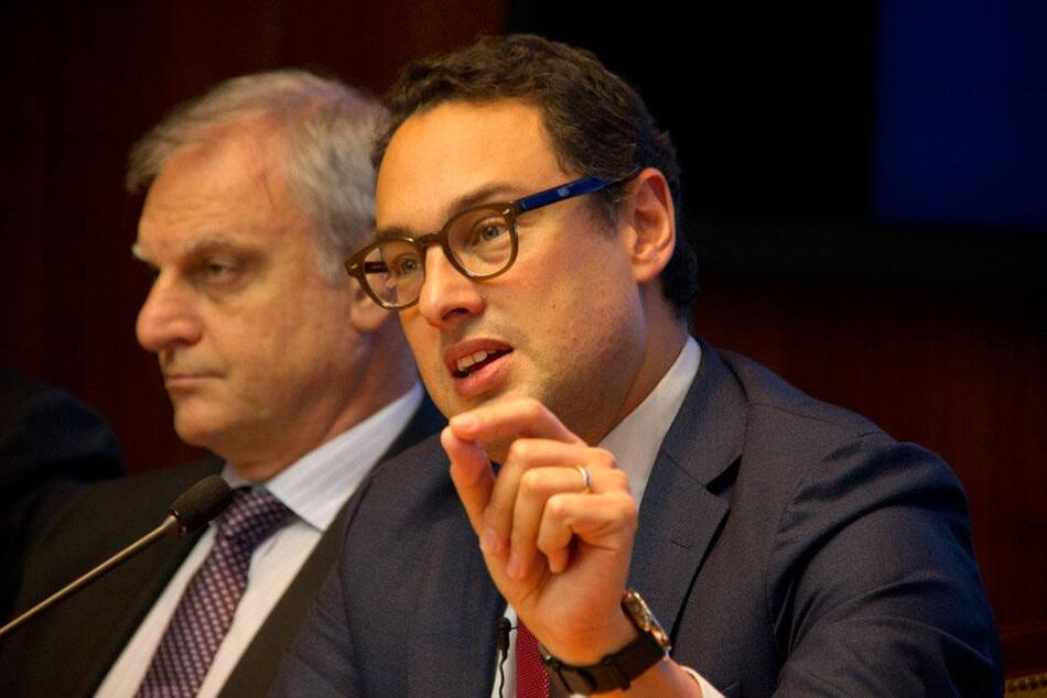 Leandro Cuccioli, AFIP