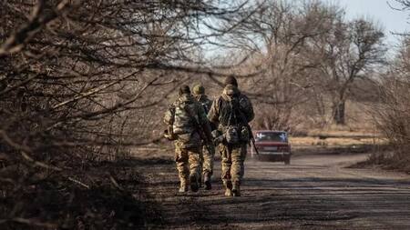 Soldados en la guerra entre Rusia y Ucrania. Foto: NA.