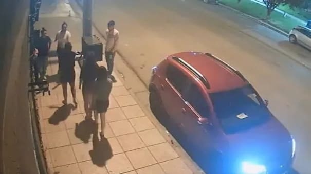 Salvaje ataque a una chica en Comodoro Rivadavia: le patearon la cabeza en el piso a la salida de un boliche