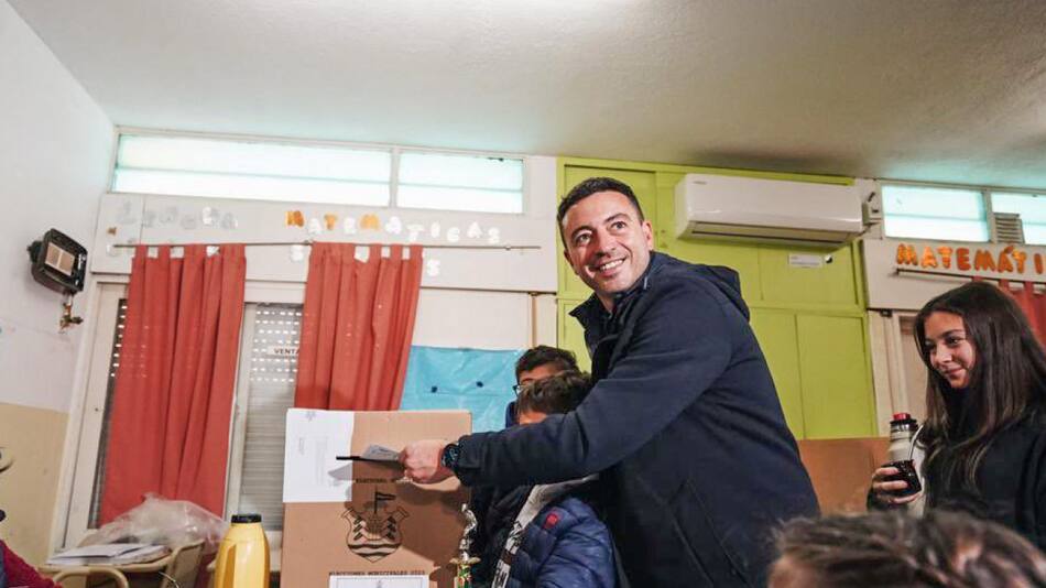 Rodrigo De Loredo también embistió contra Luis Caputo: “A los ministros no los vota la gente, están a disposición de juicio político”