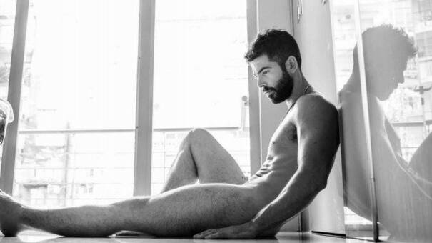 Nazareno Casero: desnudo total para una revista y furor en las redes sociales