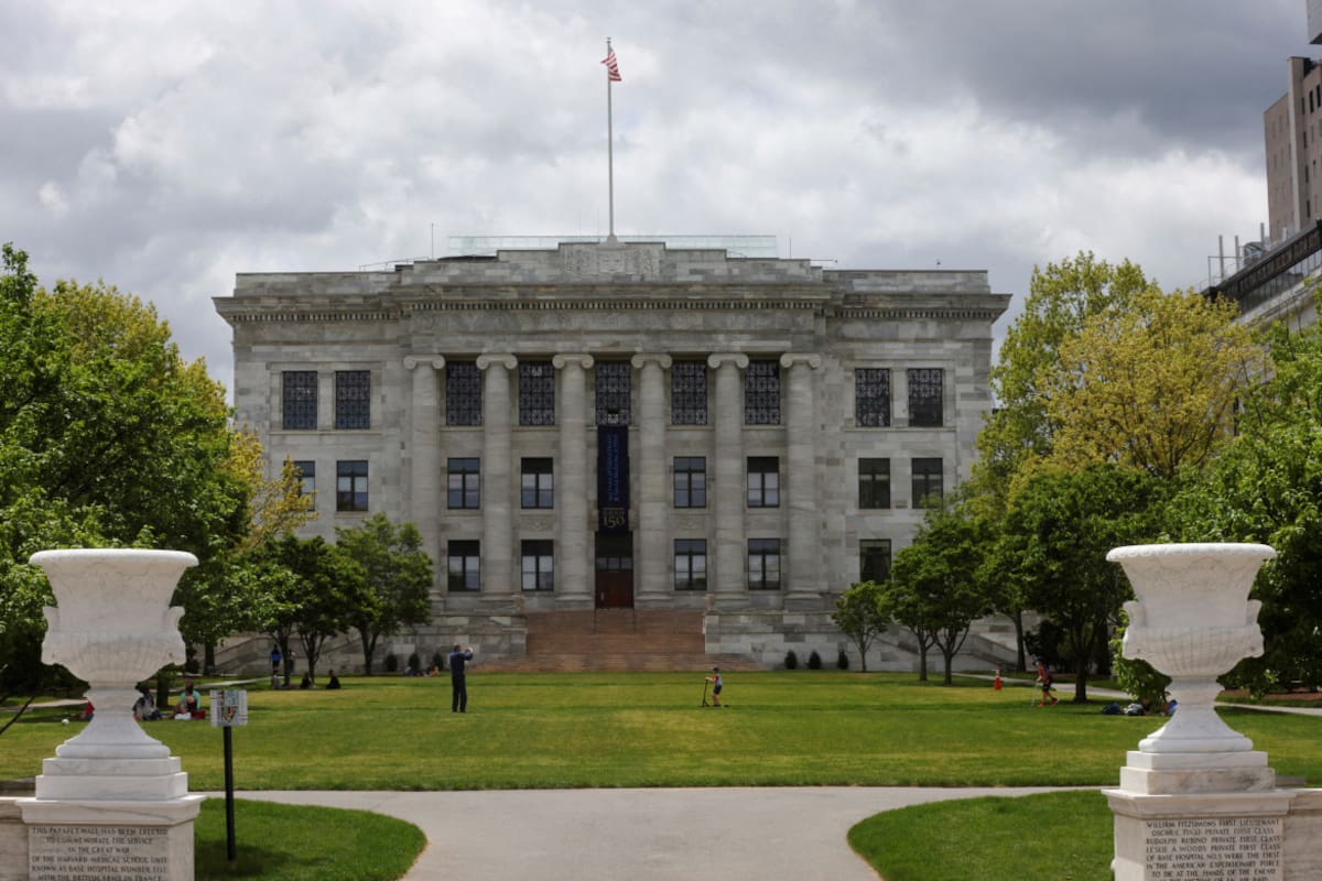 Facultad de Medicina de Harvard. Foto: Reuters.