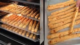 Cómo hacer los grisines de chipá ideales para una merienda deliciosa: pocos ingredientes, pero muy crocantes