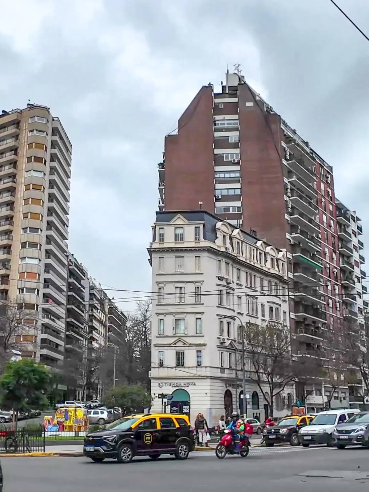 Avenida Pueyrredón