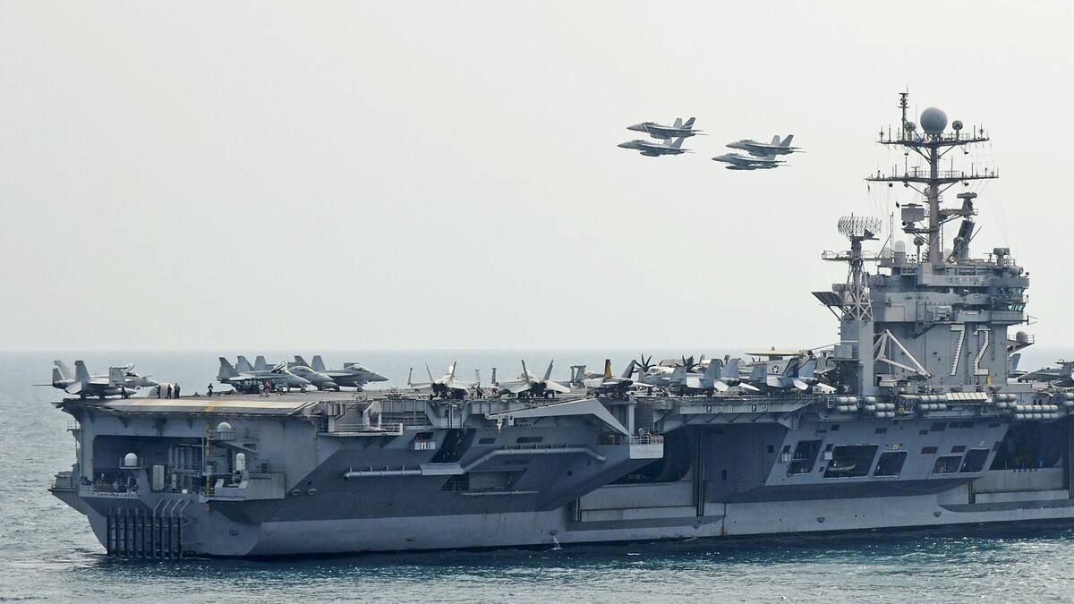 Así es el portaaviones Abraham Lincoln.