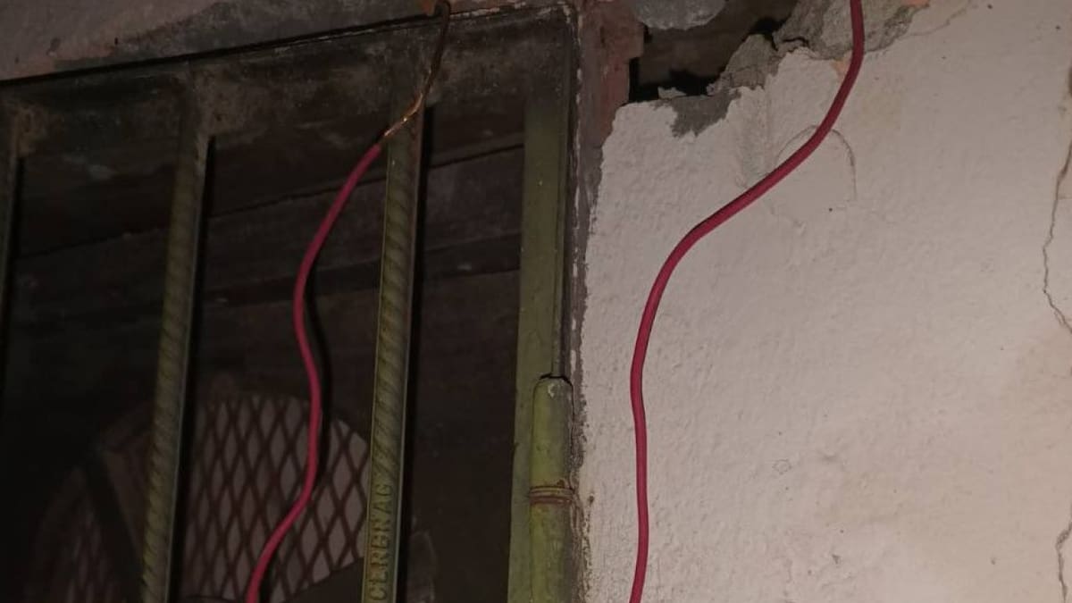 La puerta electrificada que mató a un ladrón en Corrientes. Foto: X @DrHache70.