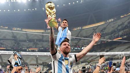 Lionel Messi y Lautaro Martínez; Selección Argentina. Foto: NA.