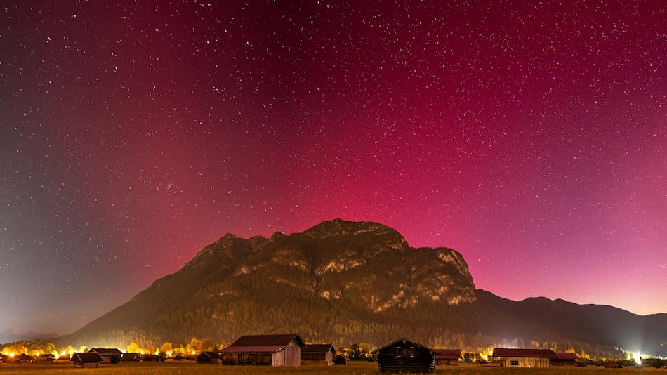 Las auroras rojas son un fenómeno poco común.
