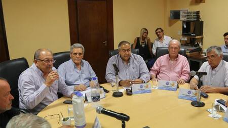 Plenario de la CGT, Sindicatos, gremios, política, Acuña, Daer, NA