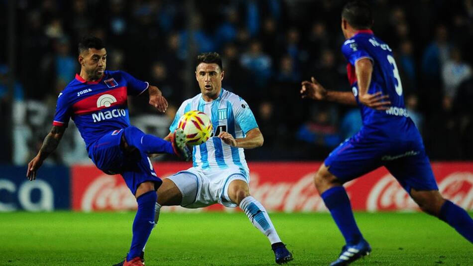 Copa Superliga, Racing vs. Tigre, fútbol, deportes