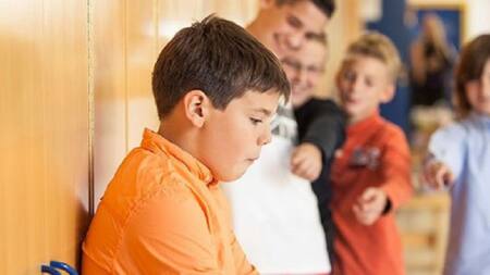 El papá y el hijo tienen ahora el apellido de la madre del adulto. Foto: NA.