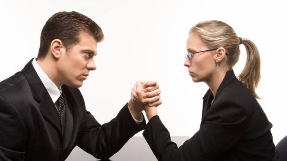 Guerra de los sexos - pulseada - hombre vs. mujer