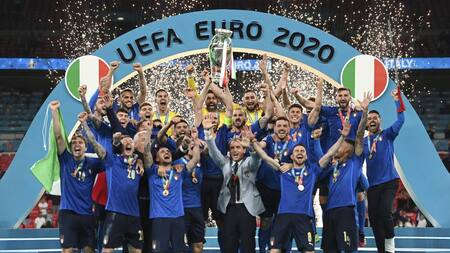 Eurocopa, Italia campeón, NA