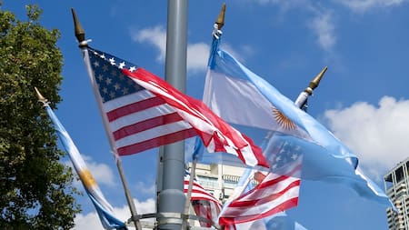 Argentina y Estados Unidos unieron lazos en el ámbito de vigilancia tecnológica.