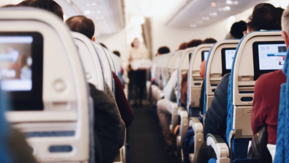 Avión. Foto: Unsplash.