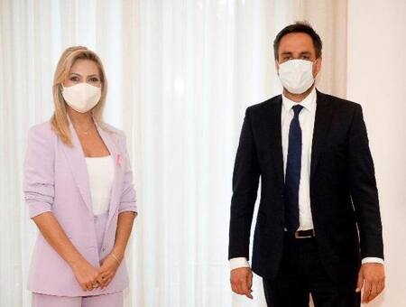 Fabiola Yañez recibió al ministro Cabandié y conversaron sobre políticas ambientales, Prensa F.Y.