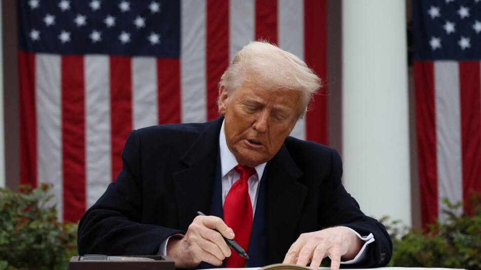 Donald Trump y una polémica medida contra Israel. Foto: Reuters/Leah Millis