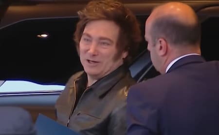 Javier Milei en la sede de La Libertad Avanza