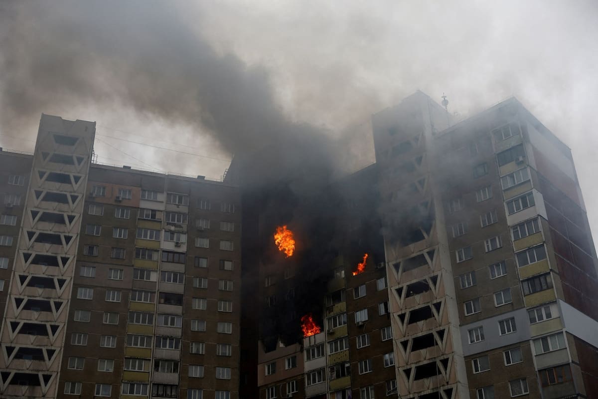 Ataque ruso contra Kiev; guerra Rusia-Ucrania. Foto: Reuters
