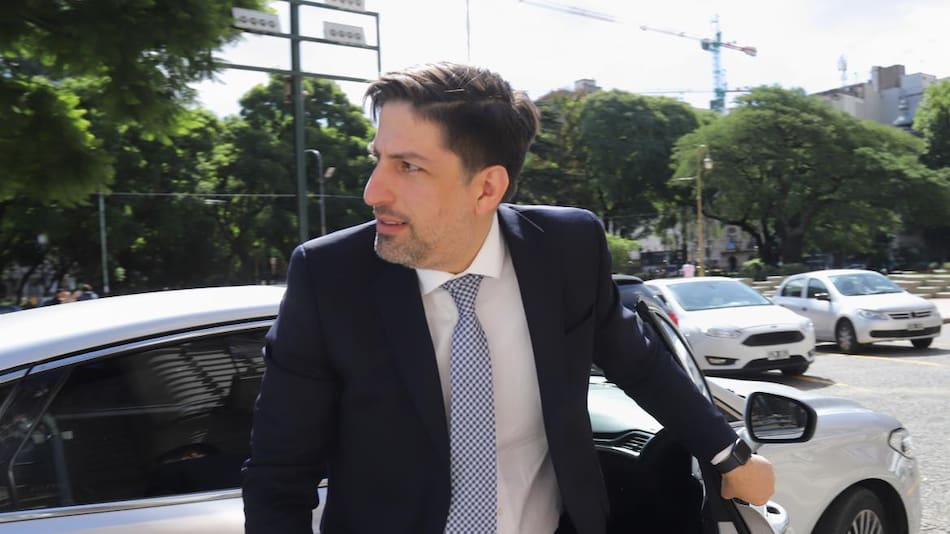 Nicolás Trotta, AGENCIA NA