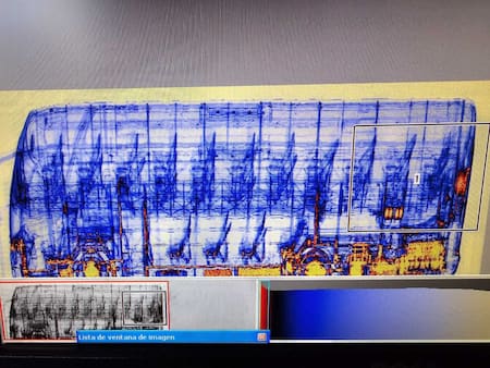 Aduana evitó el ingreso de 10 kilos de cocaína en la frontera con Bolivia que estaban en un micro de pasajeros. Foto: Aduana.