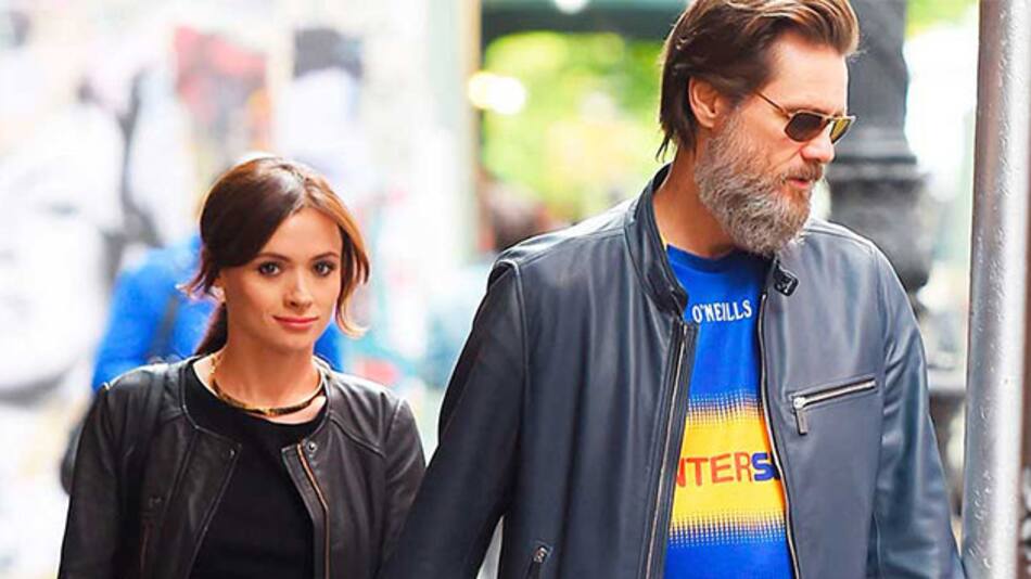 Cathriona White junto a Jim Carrey