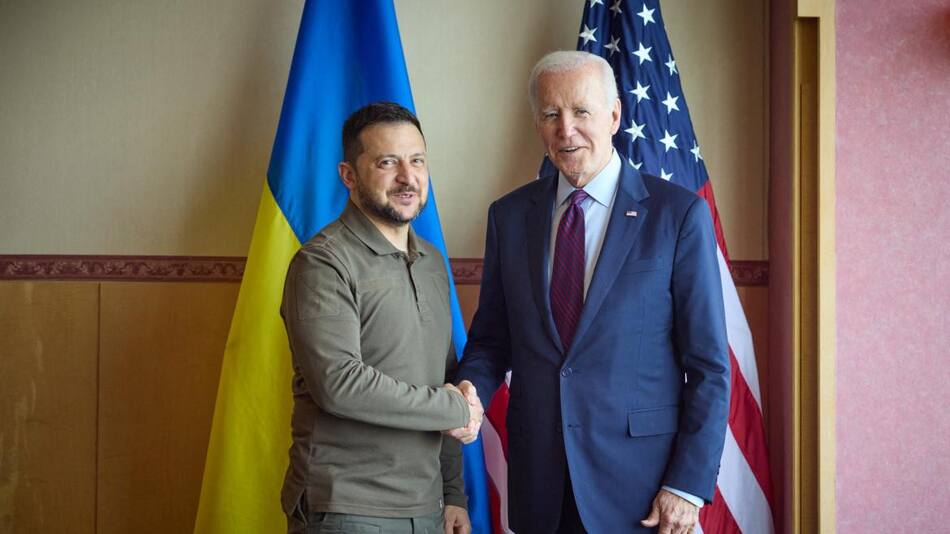 Volodímir Zelenski y Joe Biden. Foto: Reuters,
