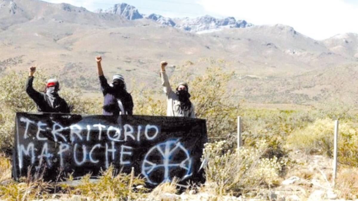 El Gobierno declaró a la RAM como "organización terrorista". Foto: X @PatoBullrich