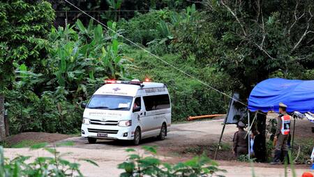 Rescate de niños atrapados en cueva de Tailandia (Reuters)