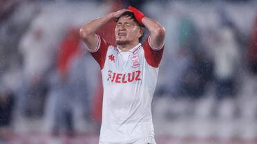 En un partido caliente, Huracán cayó ante Once Caldas y quedó eliminado de la Copa Sudamericana