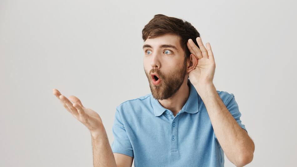 Tinnitus, patología que afecta a algunas personas. Foto: Freepik.
