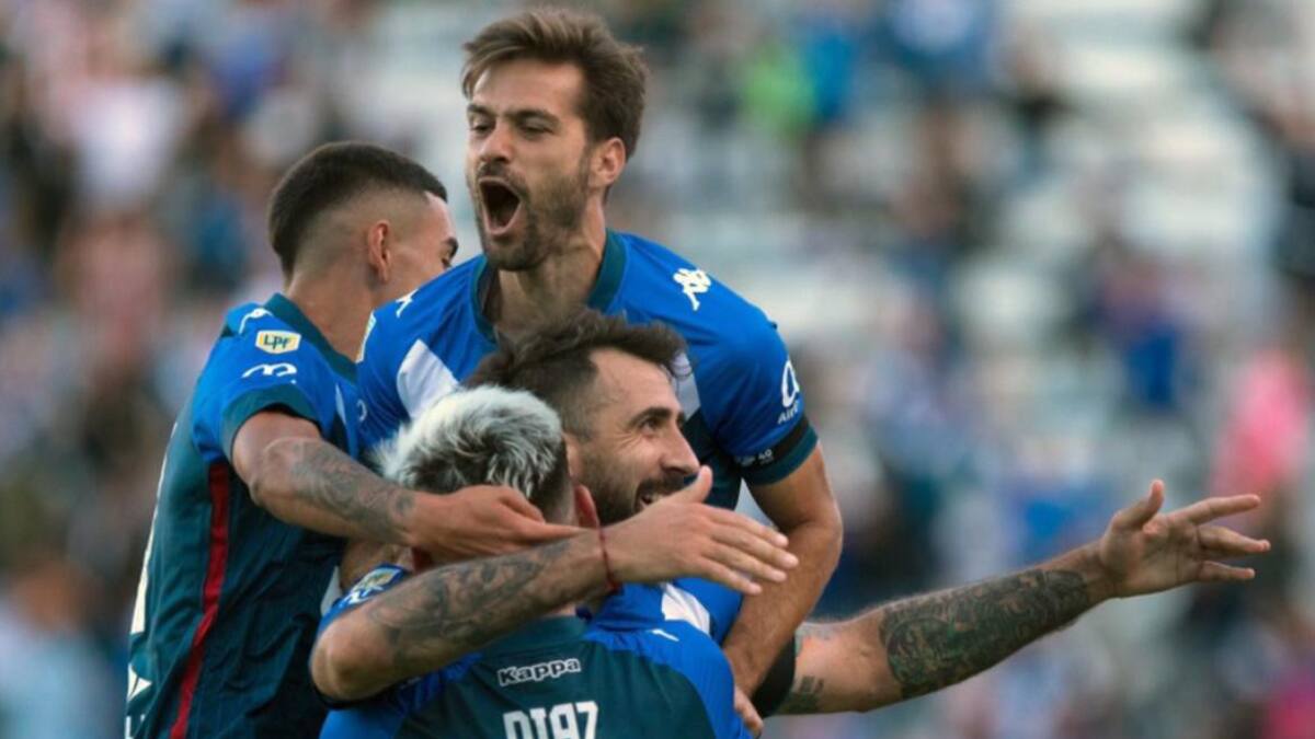 Festejo de Vélez Sarsfield, fútbol argentino, NA
